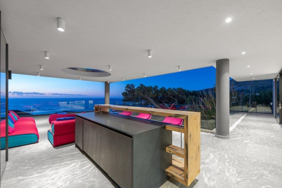 4 Bedroom Property for Sale in Camps Bay Western Cape